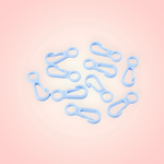 Casa si Gradina - Decoratiuni - DIY - Articole mercerie - Set 10 mini carabine din plastic 12 x 32 mm Albastru deschis - Infinity.ro