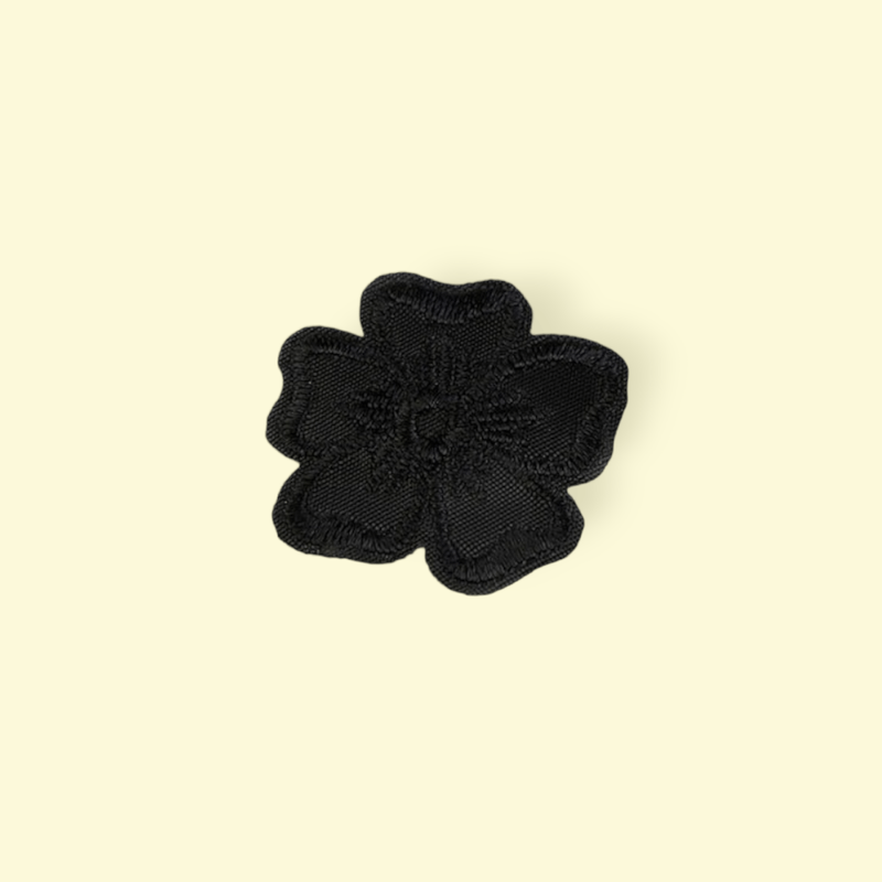 Casa si Gradina - Decoratiuni - DIY - Articole mercerie - Aplicatie termoadeziva brodata, 35 mm floare Neagra - Infinity.ro