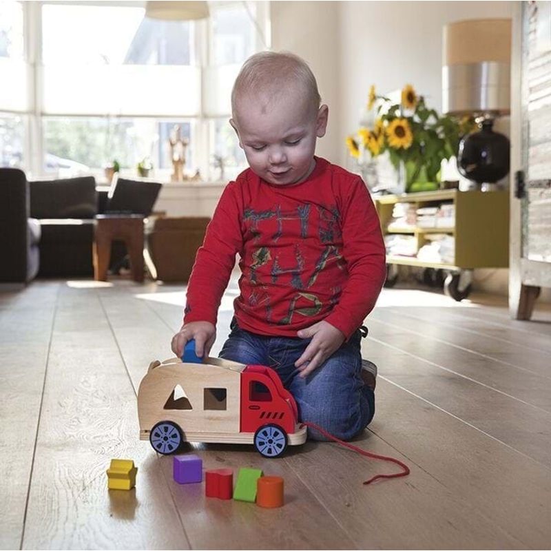 Jucarii, Copii si Bebe - Jucarii si jocuri - Jucarii & jocuri educative - Jocuri si jucarii educative - Camion Shape Sorter cu 6 forme - Infinity.ro