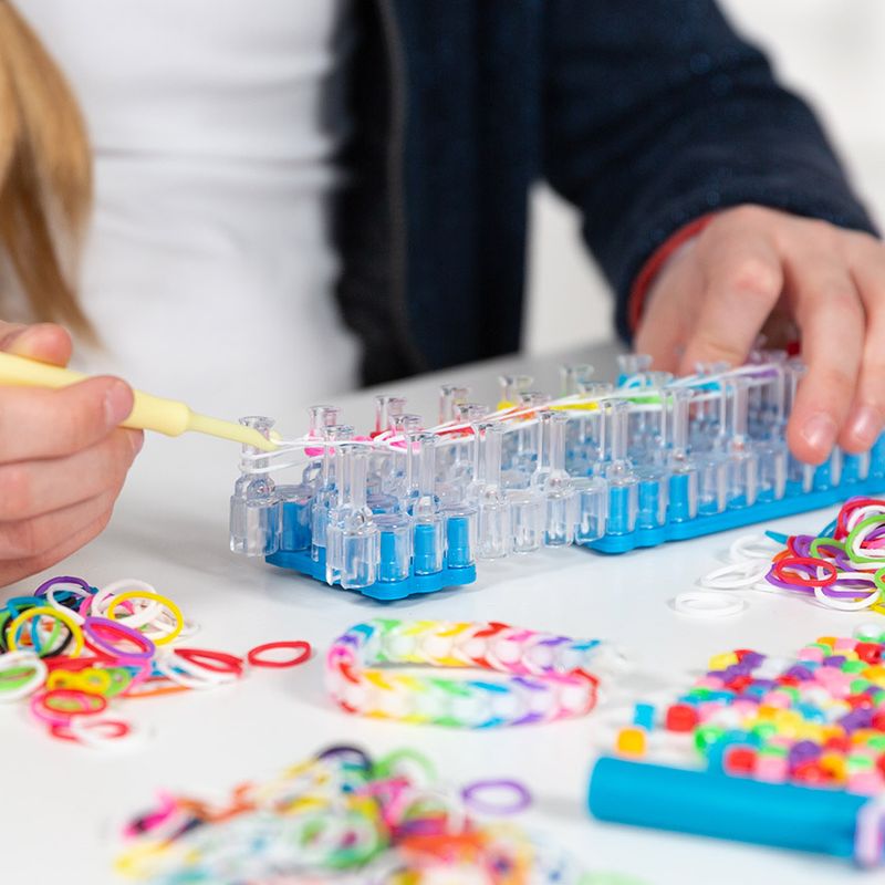 Jucarii, Copii si Bebe - Jucarii si jocuri - Jucarii & jocuri educative - Seturi de artizanat - Set creativ DIY gherghef cu elastice - Infinity.ro