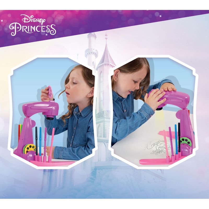 Jucarii, Copii si Bebe - Jucarii si jocuri - Jucarii & jocuri educative - Seturi pictura si desen - Proiector pentru desen - Printese - Infinity.ro