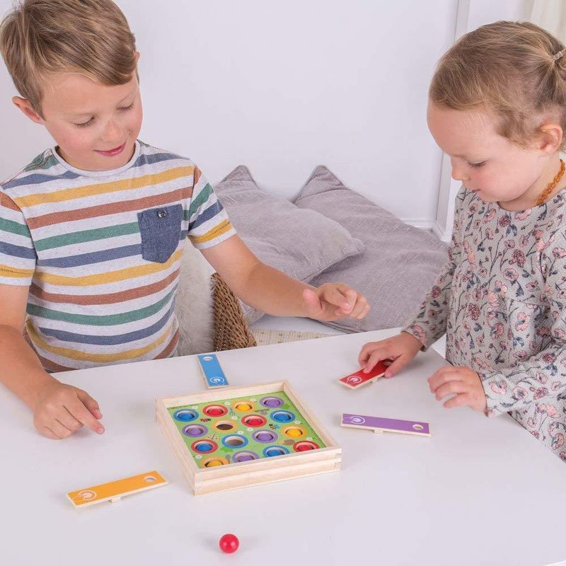 Jucarii, Copii si Bebe - Jucarii si jocuri - Jucarii & jocuri educative - Jocuri de memorie si inteligenta - Joc de indemanare - Bilute saltarete - Infinity.ro