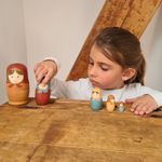 Jucarii, Copii si Bebe - Jucarii si jocuri - Jucarii & jocuri educative - Seturi pictura si desen - Joc de pictat papusi matrioshka - Infinity.ro