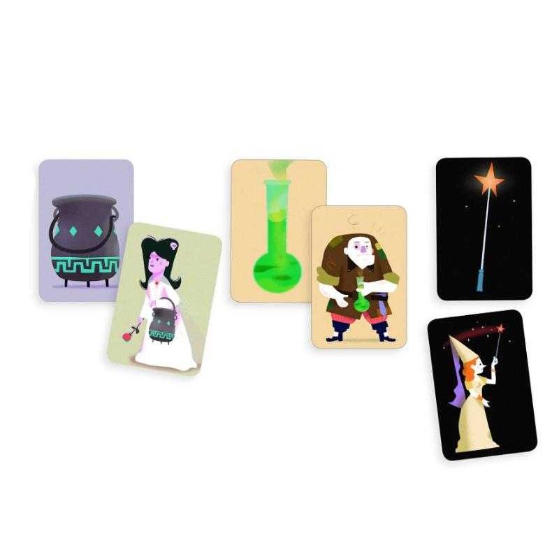 Jucarii, Copii si Bebe - Jucarii si jocuri - Jocuri si puzzle - Jocuri de societate - Joc de carti scoala de magie - Infinity.ro