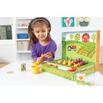 Jucarii, Copii si Bebe - Jucarii si jocuri - Jucarii bebelusi - Jucarii de sortat - Set pentru sortat - Gradina de la ferma - Infinity.ro