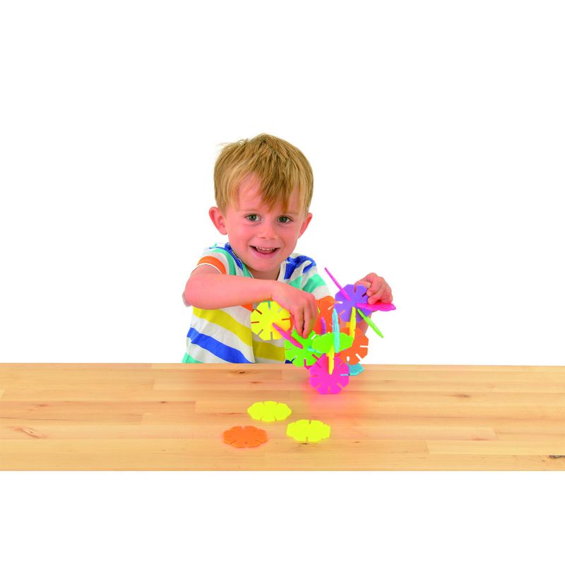 Jucarii, Copii si Bebe - Jucarii si jocuri - Seturi de constructie si cuburi - Seturi de constructie - Set de construit - First Octons - 48 piese - Infinity.ro