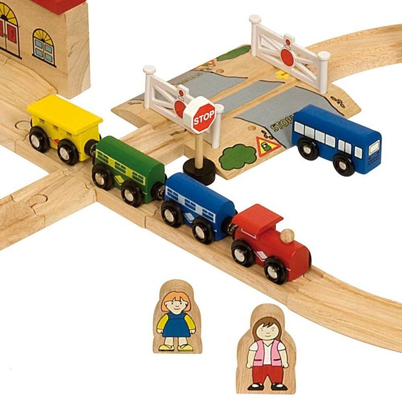 Jucarii, Copii si Bebe - Jucarii si jocuri - Vehicule si jucarii cu telecomanda - Trenulete de jucarie - Circuit auto si feroviar - 101 piese - Infinity.ro