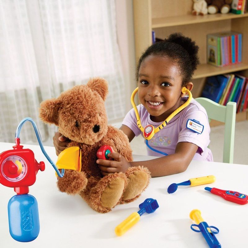 Jucarii, Copii si Bebe - Jucarii si jocuri - Jucarii & jocuri educative - Jocuri si jucarii educative - Joaca-te si imita - Joaca de-a doctorul - Infinity.ro