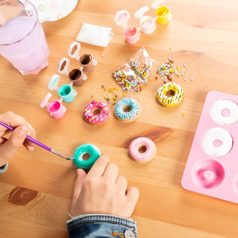 Jucarii, Copii si Bebe - Jucarii si jocuri - Jucarii & jocuri educative - Seturi de artizanat - Set creativ Fabrica de gogosi - Infinity.ro