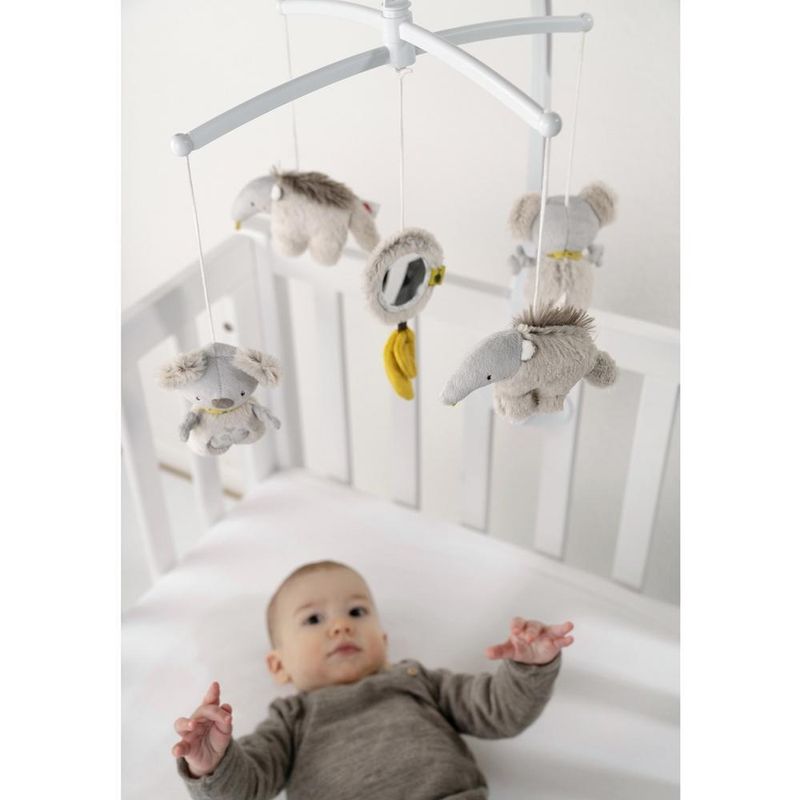 Jucarii, Copii si Bebe - Jucarii si jocuri - Jucarii bebelusi - Jucarii pentru carucioare si patut - Carusel muzical mobil - Koala si prietenii - Infinity.ro