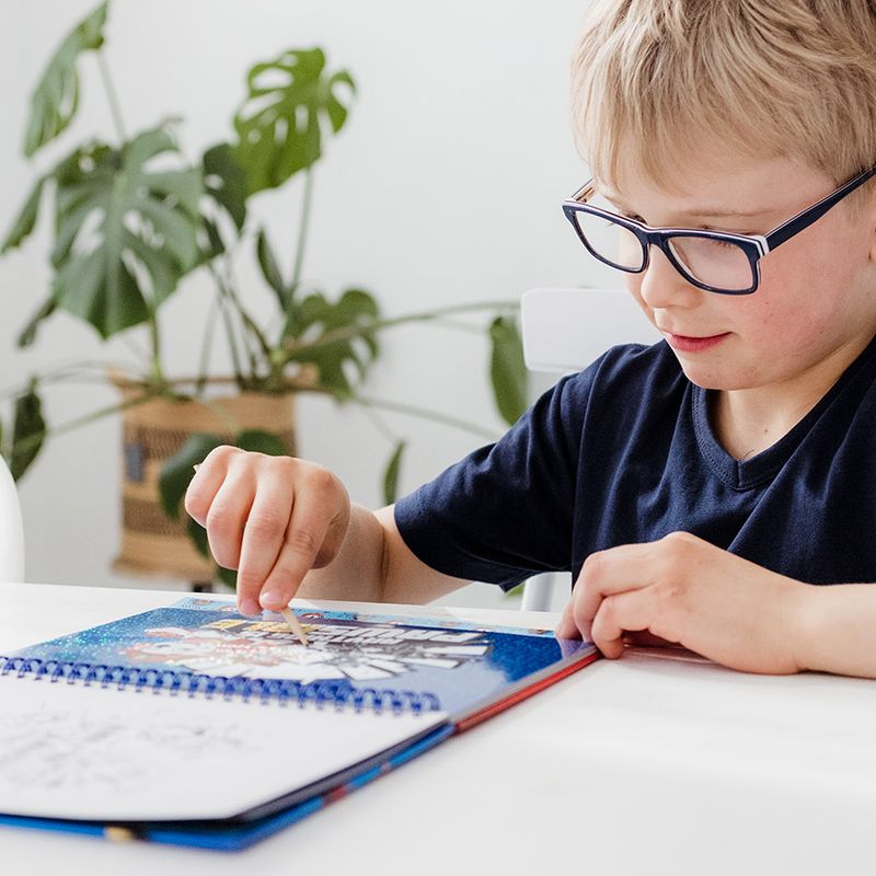 Jucarii, Copii si Bebe - Jucarii si jocuri - Jucarii & jocuri educative - Seturi de artizanat - Set creativ de razuit si colorat Paw Patrol, Patrula Catelusilor - Infinity.ro