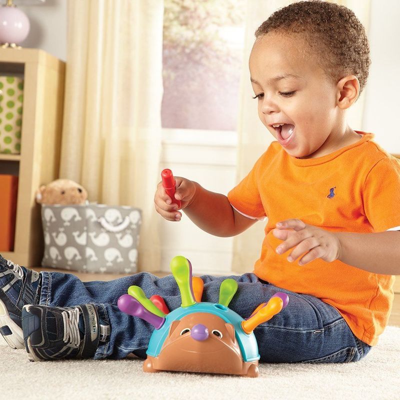 Jucarii, Copii si Bebe - Jucarii si jocuri - Jucarii & jocuri educative - Jucarii interactive - Ariciul Spike - Set dezvoltare abilitati motorii copii - Infinity.ro