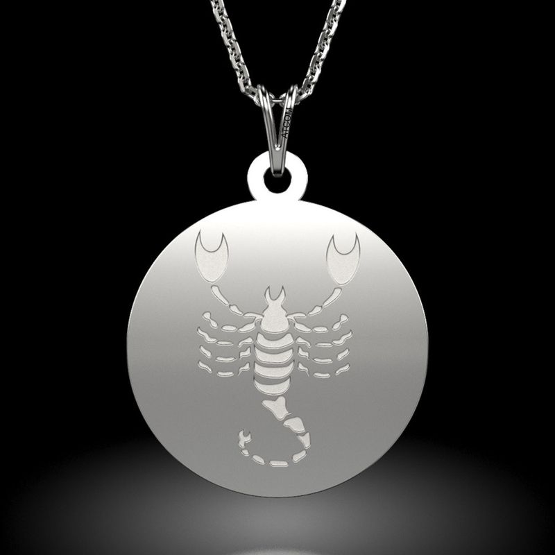 Fashion, accesorii si bijuterii - Femei - Bijuterii femei - Coliere femei - Lantisor cu pandantiv din argint model Scorpion - Infinity.ro