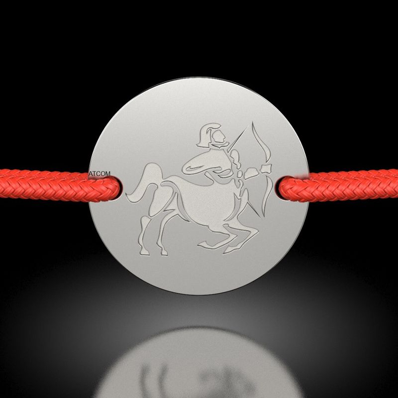 Fashion, accesorii si bijuterii - Femei - Bijuterii femei - Bratari femei - Bratara din argint cu snur rosu model Sagetator - Infinity.ro