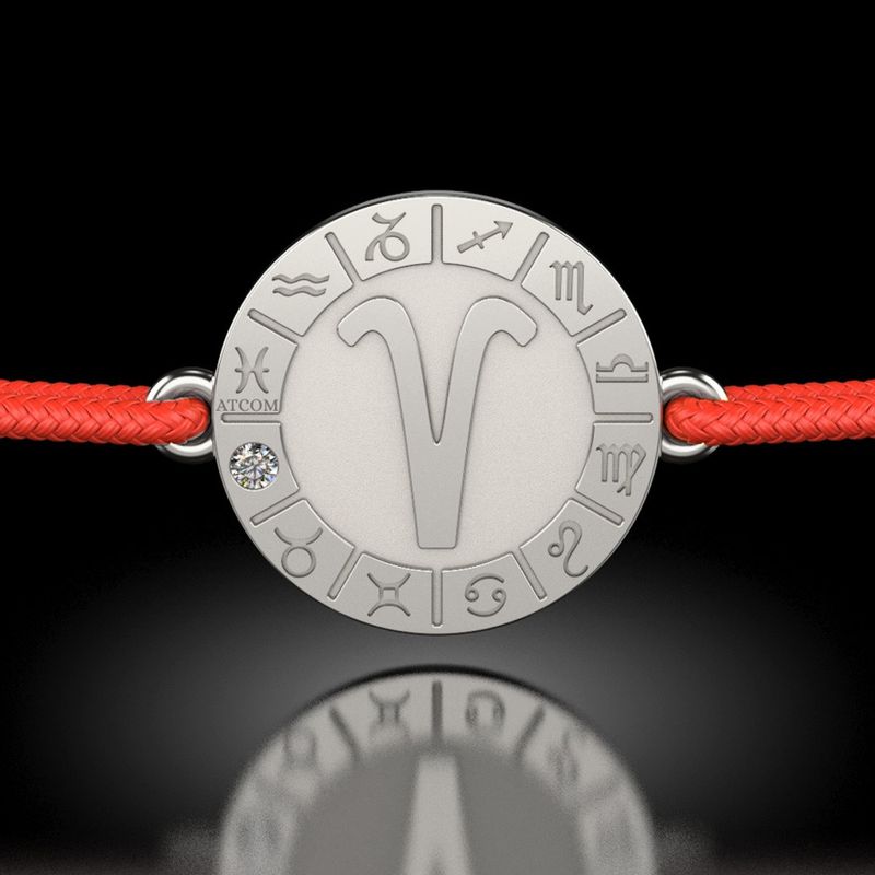 Fashion, accesorii si bijuterii - Femei - Bijuterii femei - Bratari femei - Bratara din argint cu snur rosu model Aries - Infinity.ro