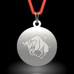 Fashion, accesorii si bijuterii - Femei - Bijuterii femei - Pandantive femei - Pandantiv din argint cu snur model Taur - Infinity.ro