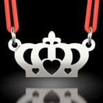 Fashion, accesorii si bijuterii - Femei - Bijuterii femei - Pandantive femei - Pandantiv din argint model Coronita cu inimioara - Infinity.ro