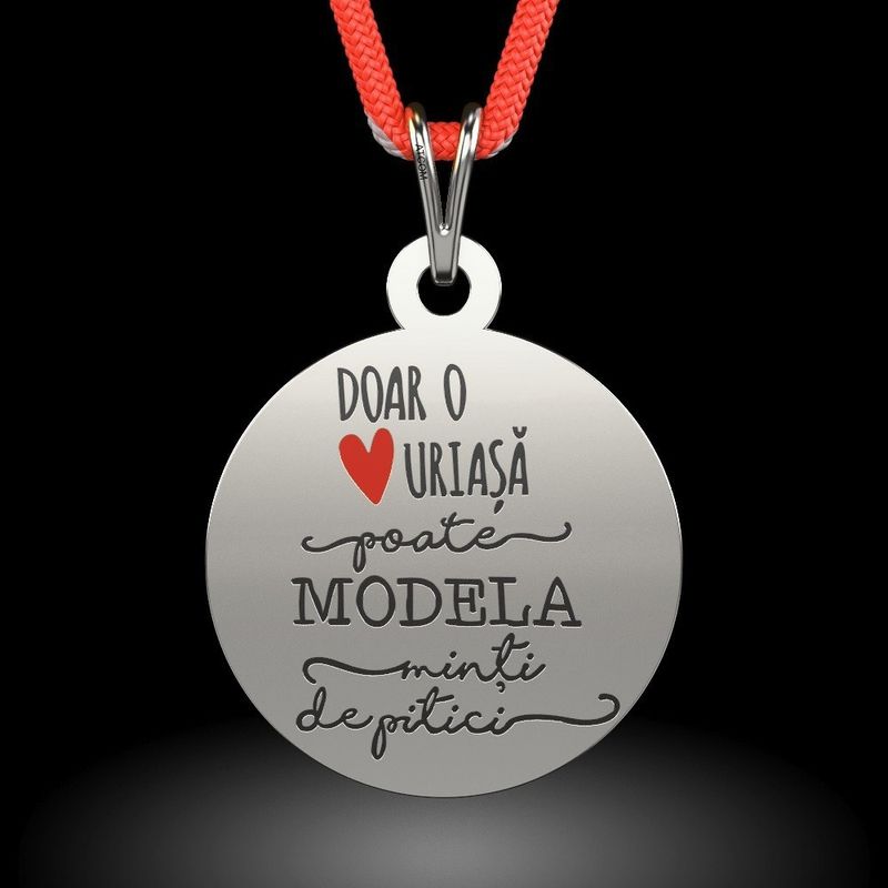Fashion, accesorii si bijuterii - Femei - Bijuterii femei - Pandantive femei - Pandantiv din argint cu snur model Doar o inima - Infinity.ro