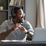 Laptop, Telefoane si Tablete - Wearables si gadgeturi - Gadgeturi - Accesorii SMART - Set 2 Perne de urechi pentru casti Sennheiser RS160/RS170/RS180, Kwmobile, Negru, Textil, 59704.01 - Infinity.ro