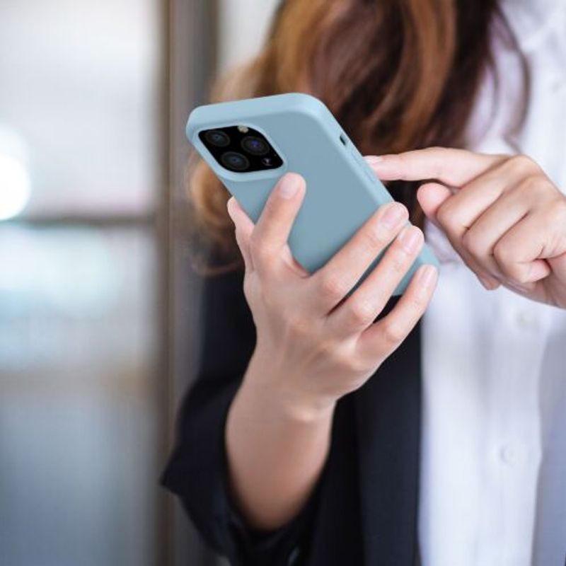 Laptop, Telefoane si Tablete - Telefoane mobile si accesorii - Accesorii Telefoane - Huse telefoane - Husa Kwmobile pentru Apple iPhone 13 Pro, Silicon, Verde, 55880.206 - Infinity.ro