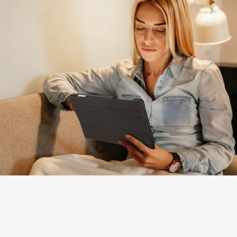 Laptop, Telefoane si Tablete - Tablete si accesorii tablete - Accesorii Tablete - Huse tablete - Book Cover kwmobile pentru Samsung Galaxy Tab S6 Lite/Galaxy Tab S6 Lite (2022), Piele ecologica, Negru, 60308.01 - Infinity.ro