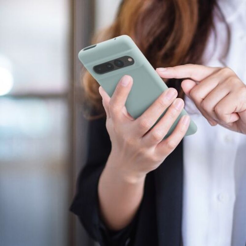 Laptop, Telefoane si Tablete - Telefoane mobile si accesorii - Accesorii Telefoane - Huse telefoane - Husa kwmobile pentru Google Pixel 7 Pro, Silicon, Verde, 59452.200 - Infinity.ro