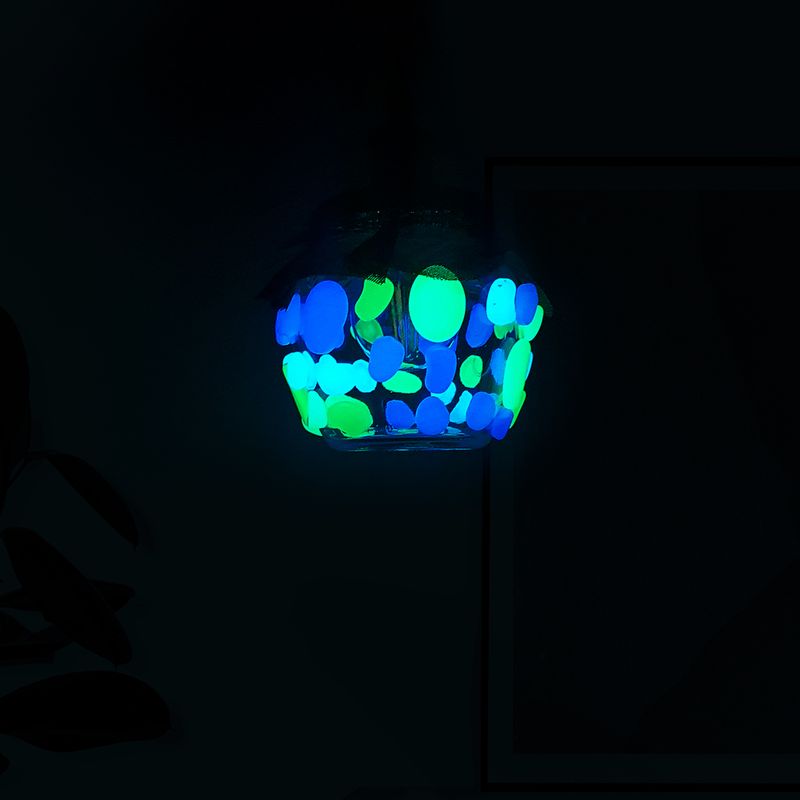 Casa si Gradina - Corpuri si surse de iluminat - Veioze si lampi - Lampadare - Lustra cu efect fosforescent in intuneric - Infinity.ro