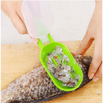 Casa si Gradina - Bucatarie si vesela - Ustensile bucatarie - Razatori si curatatoare - Aparat 2 in 1 pentru Curatat Solzi si Eviscerat Peste cu Capac 19,5 x 5,5 cm - Infinity.ro