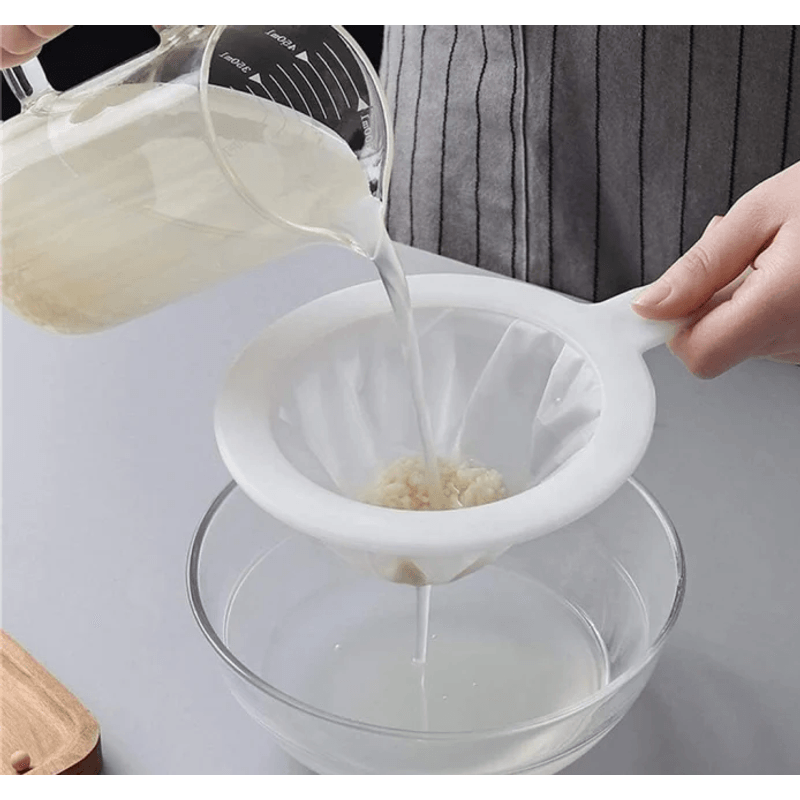 Casa si Gradina - Bucatarie si vesela - Ustensile bucatarie - Site bucatarie, strecuratori si accesorii - Strecuratoare cu Plasa Fina de Tip Filtru din PVC 24 x 14, 5 cm Glixicom - Infinity.ro