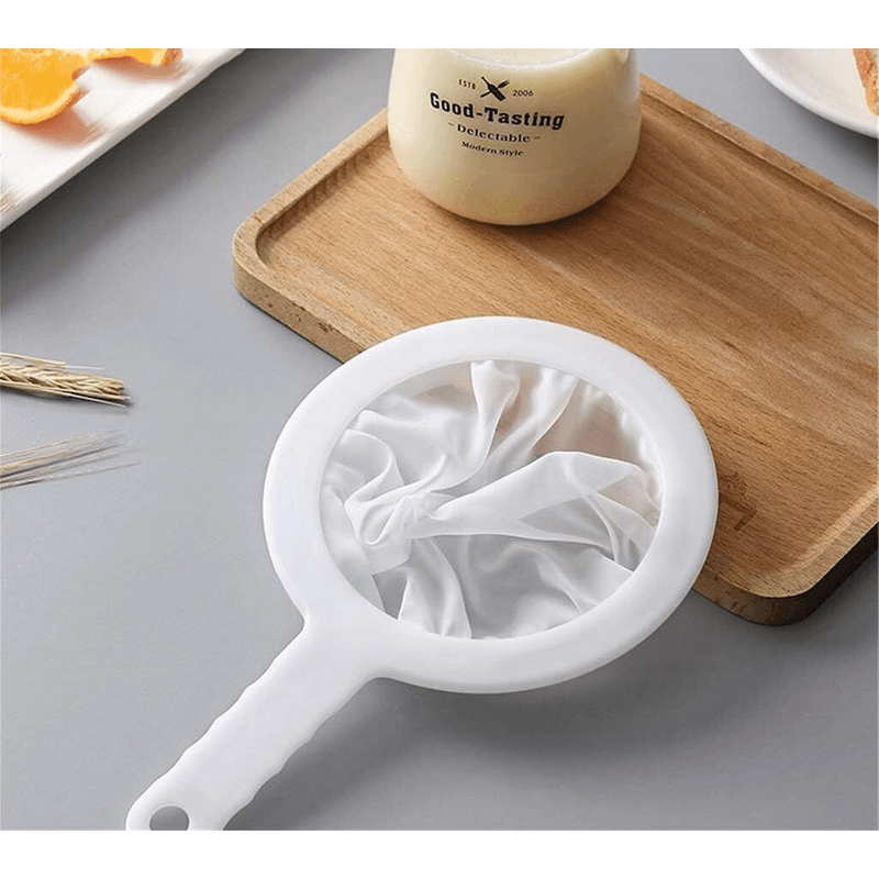 Casa si Gradina - Bucatarie si vesela - Ustensile bucatarie - Site bucatarie, strecuratori si accesorii - Strecuratoare cu Plasa Fina de Tip Filtru din PVC 24 x 14, 5 cm Glixicom - Infinity.ro