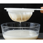 Casa si Gradina - Bucatarie si vesela - Ustensile bucatarie - Site bucatarie, strecuratori si accesorii - Strecuratoare cu Plasa Fina de Tip Filtru din PVC 24 x 14, 5 cm Glixicom - Infinity.ro