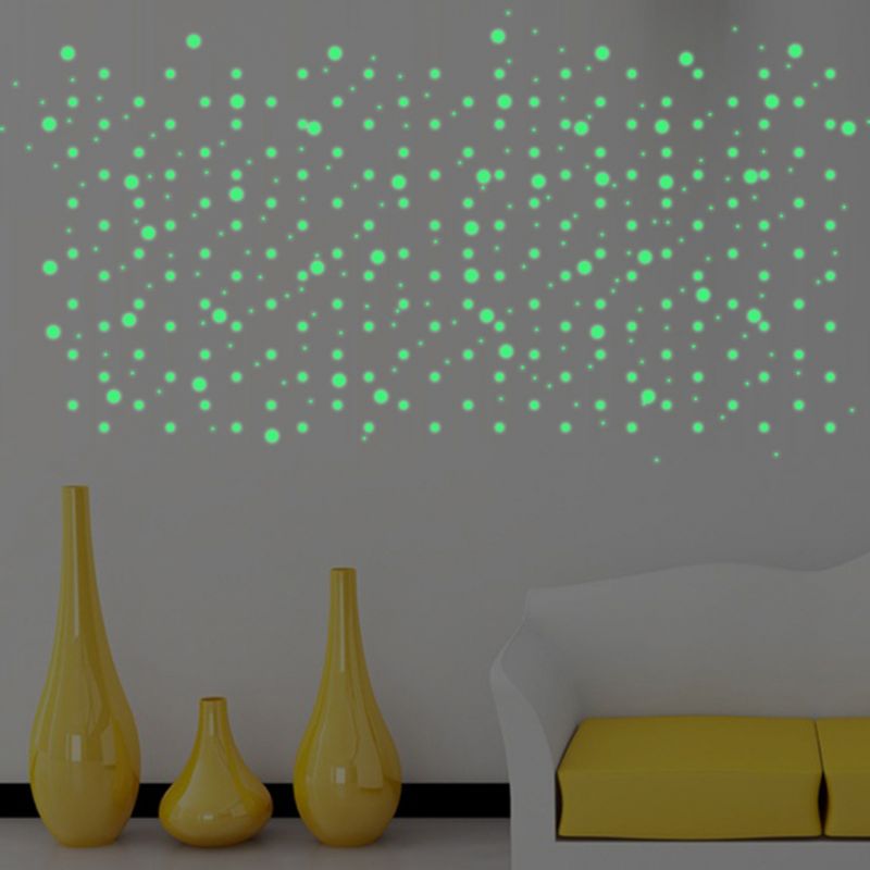 Casa si Gradina - Decoratiuni - Stickere decorative - Set 3 Folii cu 524  de Buline si Patratele Fosforescente Diverse Marimi G Glixicom® - Infinity.ro