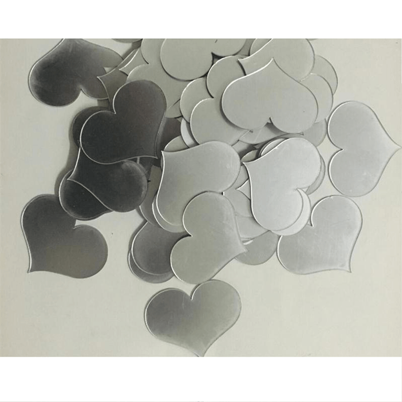 Casa si Gradina - Decoratiuni - Oglinzi - Set 100 Oglinzi Acrilice Decorative in Forma de Inima Autoadezive 2 x 2,5 cm G Glixicom® - Infinity.ro