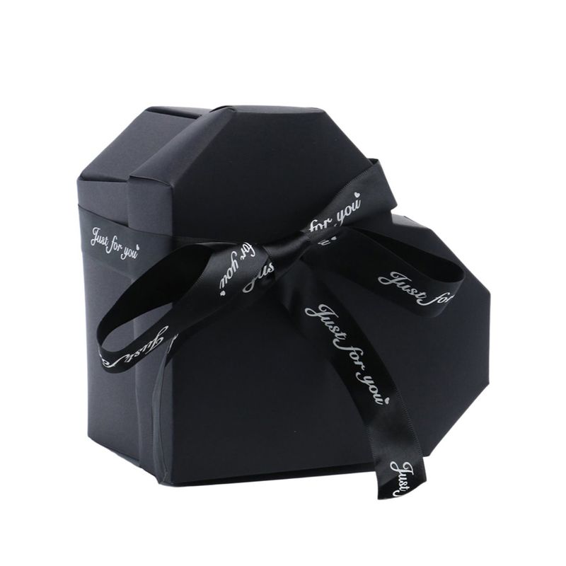 Market - Cadouri - Cadouri personalizate - Cutie exploziva personalizata cu fotografii, in forma de inima, culoare rosie - Infinity.ro