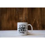 Casa si Gradina - Bucatarie si vesela - Cani si pahare - Cani si cesti - Cana cu mesaj "All you need is love and wine" 300 ml - Infinity.ro