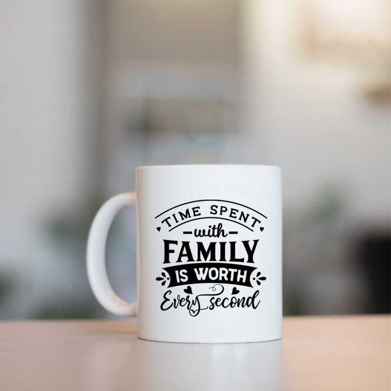 Casa si Gradina - Bucatarie si vesela - Cani si pahare - Cani si cesti - Cana cu mesaj "Time spent with family is worth every second" 300 ml - Infinity.ro