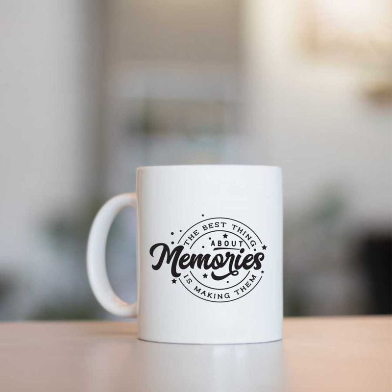 Casa si Gradina - Bucatarie si vesela - Cani si pahare - Cani si cesti - Cana cu mesaj "The best thing about memories is making them" 300 ml - Infinity.ro