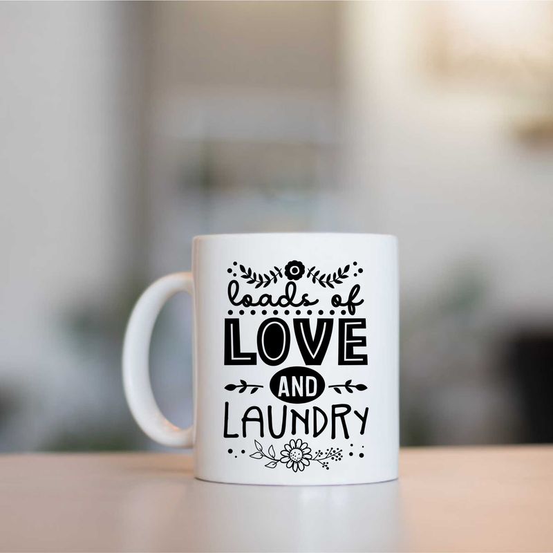 Casa si Gradina - Bucatarie si vesela - Cani si pahare - Cani si cesti - Cana cu mesaj "Loads of love and laundry" 300 ml - Infinity.ro