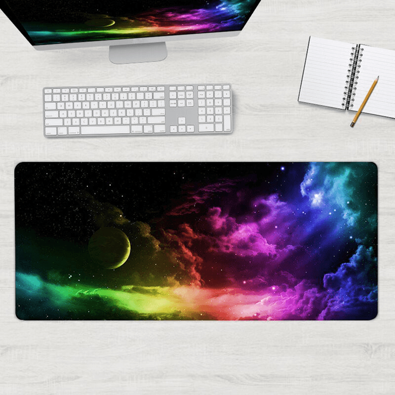 PC, gaming si accesorii - Periferice PC - Mousepad - Mousepad Cauciucat pentru Gaming 90 cm x 40 cm x 3 mm Model Univers Cusaturi Laterale si Baza Cauciucata - Infinity.ro