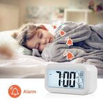Casa si Gradina - Decoratiuni - Ceasuri - Ceas Digital cu Afisaj LED Data/Ora/Temperatura, Alarma, Alb - 75 x 130 x 45 mm - Infinity.ro