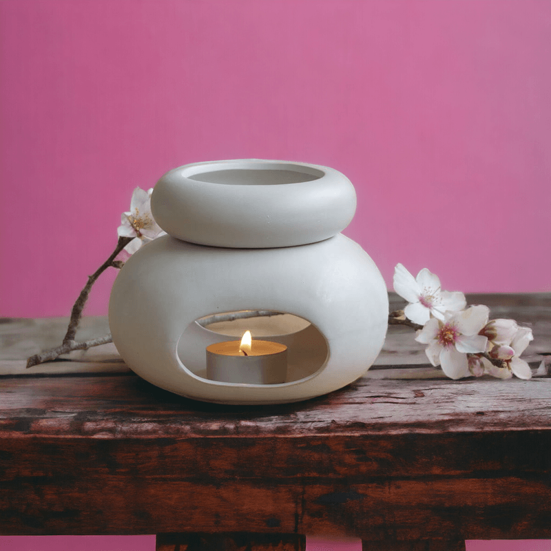 Casa si Gradina - Decoratiuni - Aromaterapie si lumanari - Lumanari si candele - Candela Zen din ceramica alba pentru aromaterapie, dimensiuni 12.5 x 10 x 10 cm - Infinity.ro