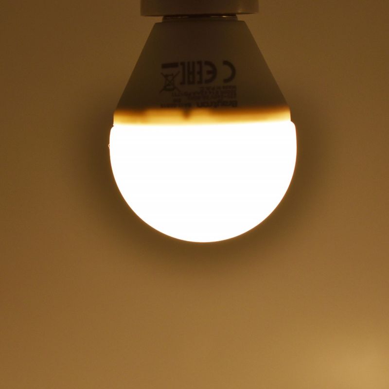 Casa si Gradina - Corpuri si surse de iluminat - Becuri si tuburi neon - Becuri - Bec led sferic 5W (32W), E14, P45, 370lm, lumina calda (3000K), opal, Braytron - Infinity.ro