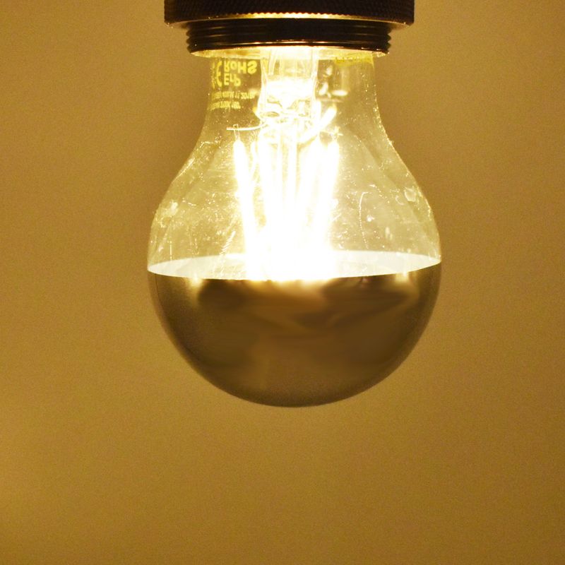 Casa si Gradina - Corpuri si surse de iluminat - Becuri si tuburi neon - Becuri - Bec LED Vintage 4W (27W), E27, A60, 400 lm, lumina calda (2700K), argintiu, Optonica - Infinity.ro