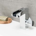 Casa si Gradina - Sanitare - Lavoar baie si accesorii - Baterii sanitare - SCHUTTE Baterie de chiuveta mixer cu LED si jet cascada ORINOCO, crom - Infinity.ro