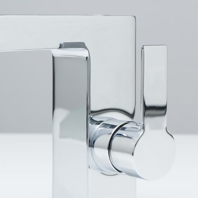 Casa si Gradina - Sanitare - Lavoar baie si accesorii - Baterii sanitare - SCHUTTE Baterie de chiuveta mixer cu LED si jet cascada ORINOCO, crom - Infinity.ro