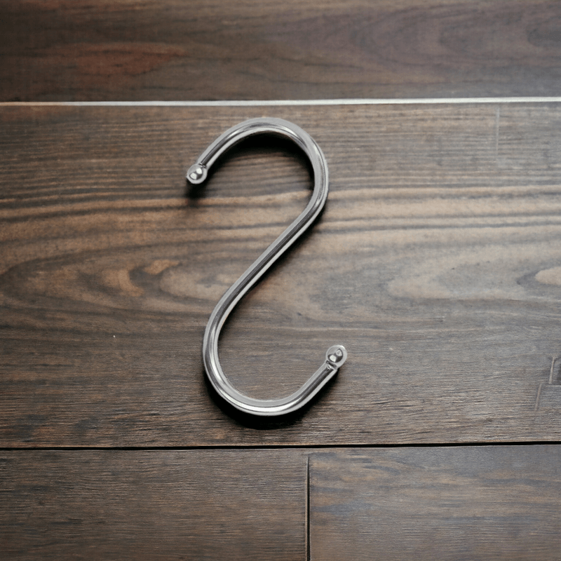 Casa si Gradina - Decoratiuni - Obiecte decorative - Accesorii decorative - Set 5 carlige metalice Crisalida, dimensiuni 3,2 x 7 cm, Argintiu - Infinity.ro