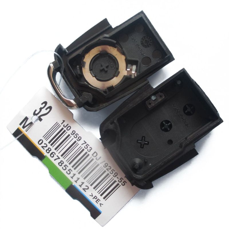 Auto si Moto - Electronice auto - Accesorii electronice auto - Carcasa Cheie Vw 3 Butoane - Infinity.ro