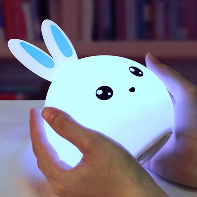 Casa si Gradina - Corpuri si surse de iluminat - Veioze si lampi - Lampi de veghe copii - Lampa de Veghe pentru, model Iepuras albastru, LED, Senzor Tactil Touch, Silicon, 15,5x10x12 cm, baterii - Infinity.ro