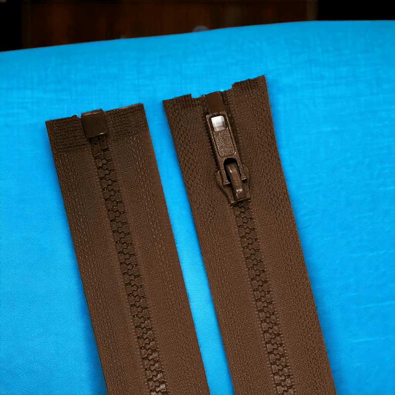 Casa si Gradina - Decoratiuni - DIY - Articole mercerie - Fermoar plastic detasabil Crisalida, lungime 65 cm, Maro ciocolatiu - Infinity.ro