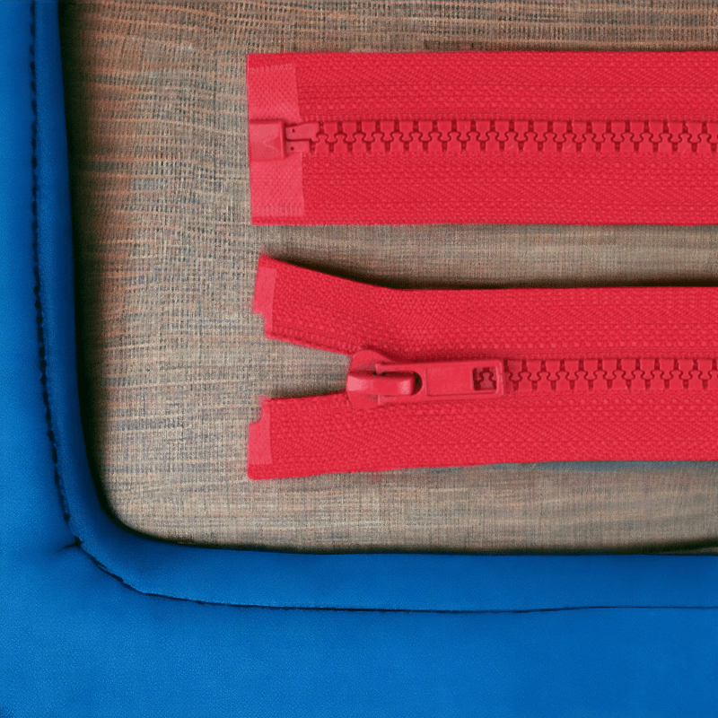 Casa si Gradina - Decoratiuni - DIY - Articole mercerie - Fermoar plastic detasabil Crisalida, lungime 85 cm, Rosu - Infinity.ro